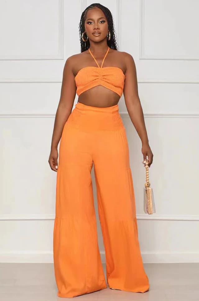 Cutuble Set 2 potong kasual liburan pakaian wanita musim panas Halter Ruched atasan pendek dan celana kaki lebar pakaian pantai pakaian klub malam